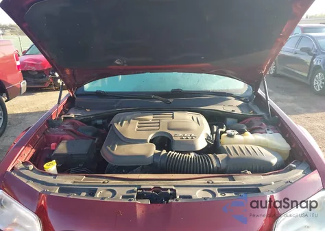 2018 Chrysler 300 Limited Awd из США, поврежденный, VIN 2C3CCAKG2JH300418